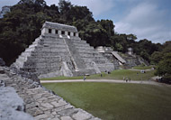 Photo tour of the Mayan Ruins at Palenque - chiapas mayan ruins,chiapas mayan temple,mayan temple pictures,mayan ruins photos
